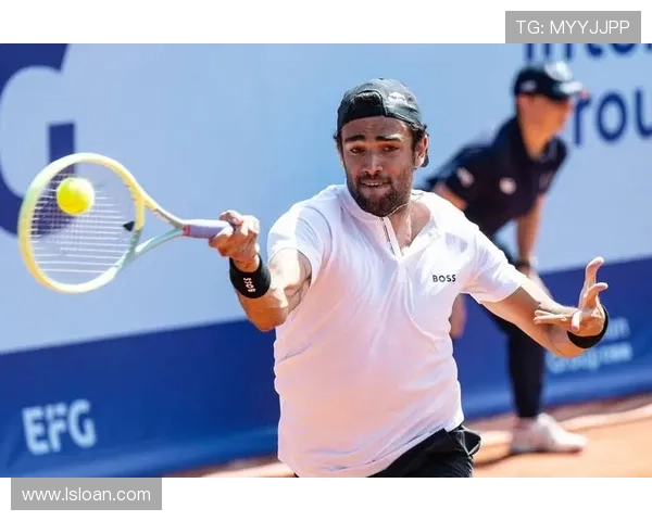 全新赛季网球大战即将打响 五大巨头重返赛场角逐荣耀 全新赛季网球大战即将打响 五大巨头重返赛场角逐荣耀