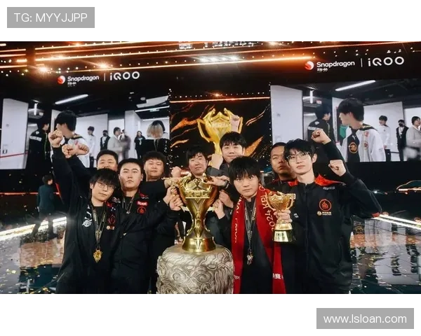 全球总决赛爆冷黑马逆袭豪取冠军震撼全场掀起电竞新热潮 全球总决赛爆冷黑马逆袭豪取冠军震撼全场掀起电竞新热潮