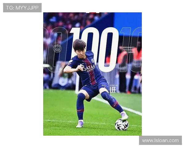 巴塞罗那俱乐部全力备战新赛季核心球员状态回升年轻新星表现抢眼