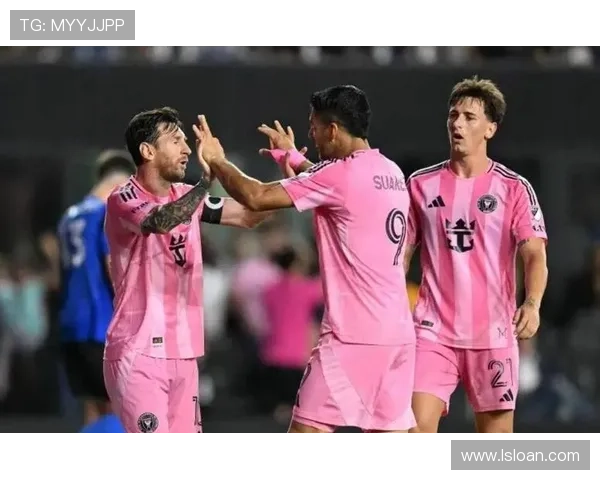 梅西领衔大联盟精彩对决 国际足球赛事新篇章揭幕 梅西领衔大联盟精彩对决 国际足球赛事新篇章揭幕