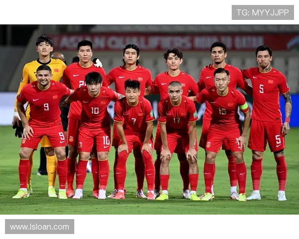 国足新帅上任备战世界杯预选赛球员阵容迎来重大调整战术革新引发关注